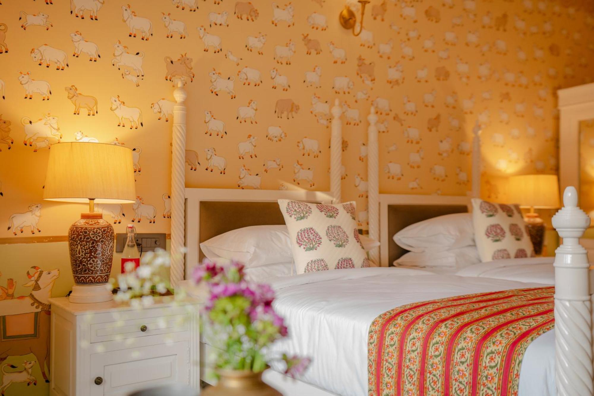 Laalee Hotel Jaipur Room photo