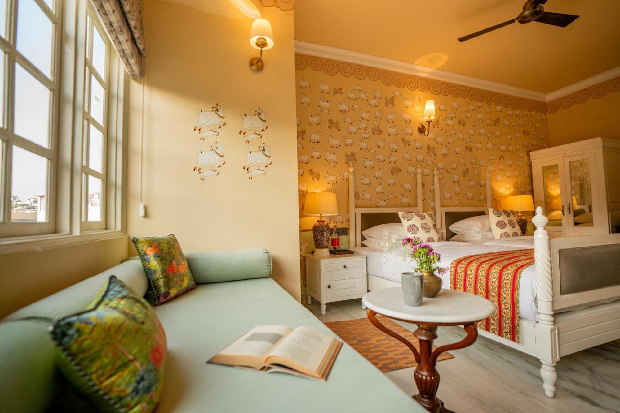 Laalee Hotel Jaipur Room photo